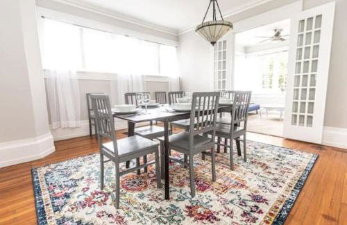 29th Street Trendy Lakeview Craftsman 8 - Foto 21