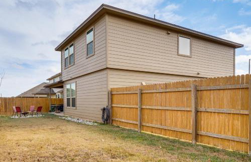 Family Friendly! 2-Story Home Near Georgetown Sq - Foto 33