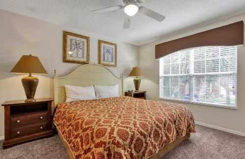 Mickeys Sunspot - 6 bed Emerald Island Resort pool home - Foto 41