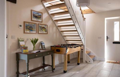 Family Country Cottage with Stunning Mountain Views - Foto 22