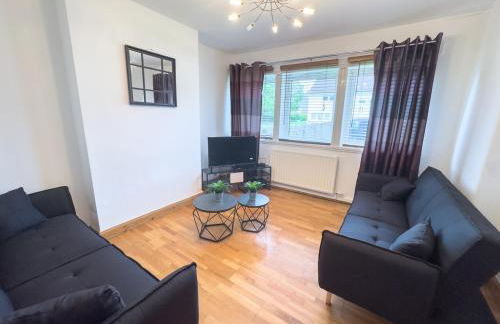 Clydebank 2 Bedroom Home - Foto 1
