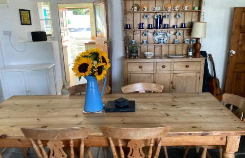 400 year old quirky Cornish cottage, in Bude, Poughill. - Foto 17