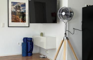 REMA Homes - Jacuzzi Terrasse 55' TV Küche Regendusche - Foto 7