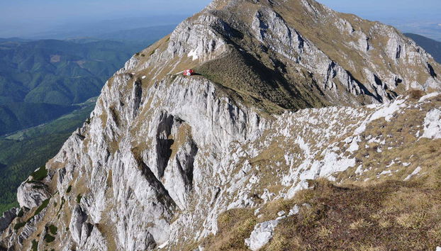Piatra Craiului National Park Hiking Tour - Foto 5