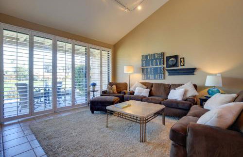 Golf Resort Getaway with Pool Access in Palm Desert - Foto 8