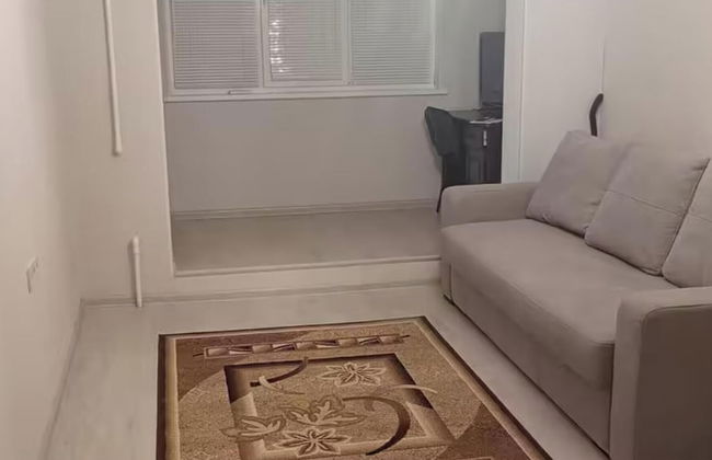 Peaceful Chișinău Retreat With Central Heating & Private Entrance - Foto 1