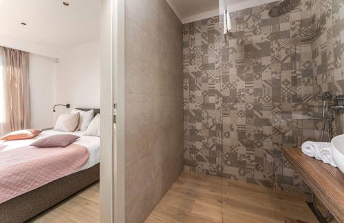 Absolute Traumvilla mit Pool, Sauna, Whirlpool, 6 Bikes, Tischtennis, Outdoor-Kueche, Grillkamin - Photo 22