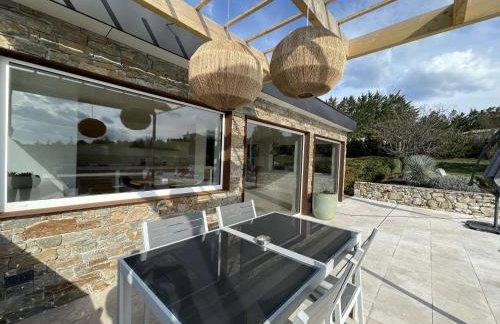 Maison à Saint-Remèze avec Piscine, 8 Pers, Animaux Acceptés, Jardin 2000m² et Studio Indépendant - FR-1-382-201 - Foto 9