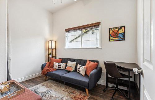 ¤ Old Folsom La Boheme Artist Retreat + Jacuzzi ¤ - Foto 9