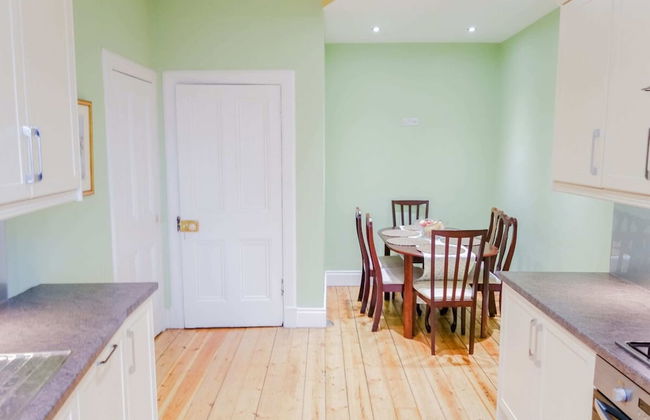 Newly Furnished Flat on Leith Walk, Sleeps 4 - Foto 7