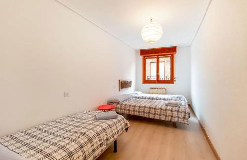 Stay in Historic Laguardia, Sleeps 8 - Photo 11