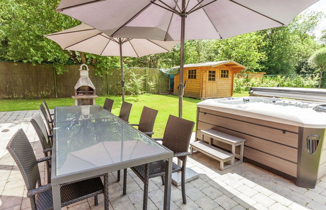 Elegant Villa in Bomal - Photo 38