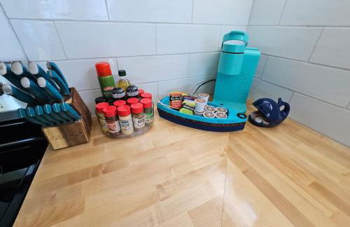 SeaSide Lake-Front Cottage - Foto 10