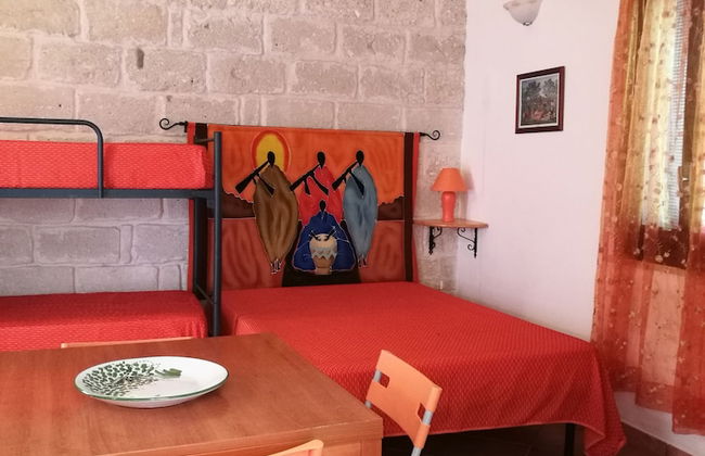 Room in House - Magical Holidays in a Dammuso in Favignana Nestled in a Wonderful Pine Forest - Photo 4