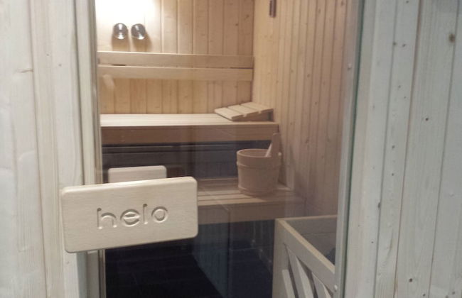 Whales Bay Hotel - Photo 41