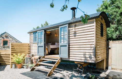 Boutique Cornish Shepherd's Hut with Hot Tub - Foto 12