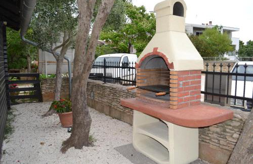 Apartments Kiki 150 METERS TO THE BEACH - Foto 17