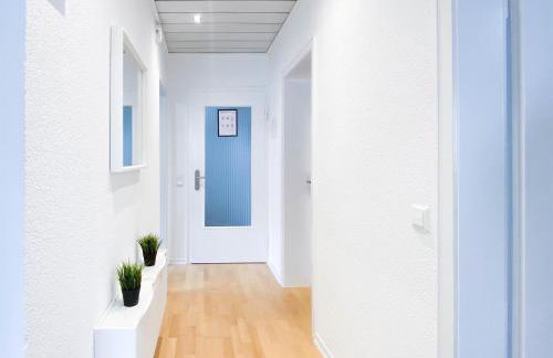 ALFA Apartment Esslingen City Altstadt nahe Stuttgart Messe I 3 Zimmer 5 Betten I Bad I Küche l WIFI & SmartTV I 3BR 5 Beds I Bathroom I Kitchen - Foto 24