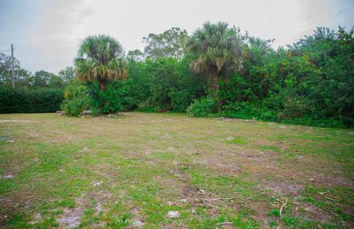 Patio I Firepit I 65 TV w/ Netflix I 472mbps I WD - Foto 15