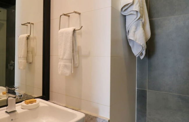 w Beautiful 1BR w AC Near Central Restaurante - Foto 16