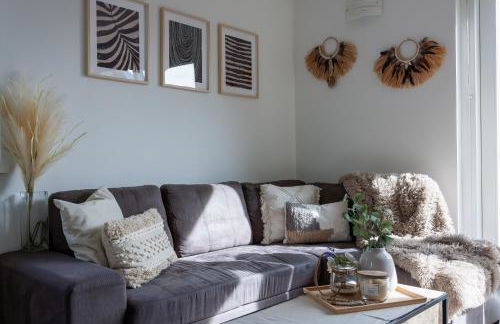 MIA ISOLA with lake view, garden and swimming pool - Photo 31