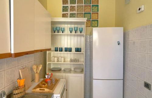 MARIA TERESA Apartment II - Refined Living with Excellent City Links - Via Alessandria - QUARTIERE TRIESTE - Foto 14