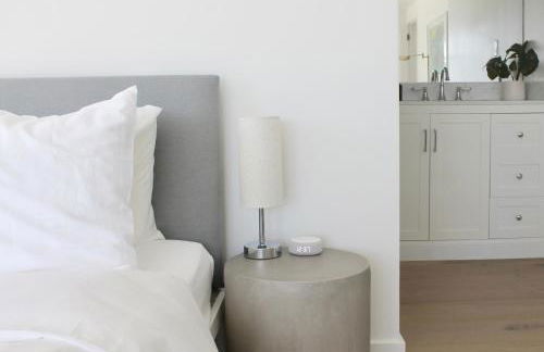 New Listing -Luxury House on the Riviera , Modern Design, and Panoramic Ocean -30 day Minimum - Foto 14