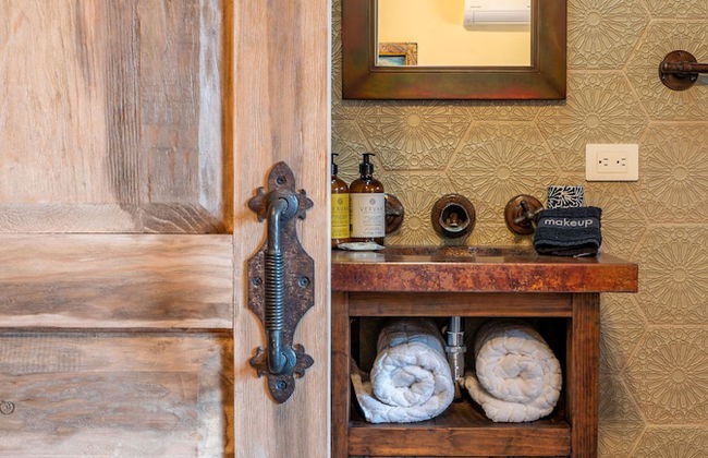 Casa Esperanza, 2BR Designer Charm + Rooftop Views - Foto 31