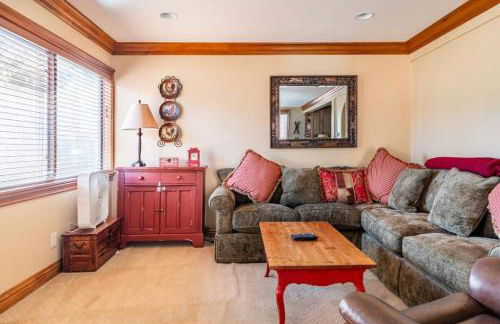 Mammoth Ski and Racquet 89 - Foto 5