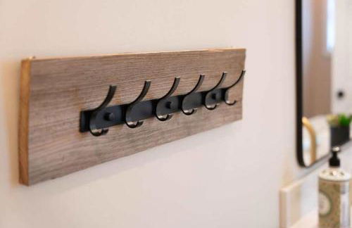 15 Min to UA Private Heated Pool Huge Yard Luxe Master - Foto 67