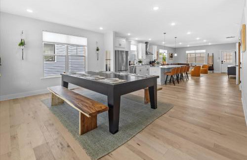 Lux House & Carriage house Furnished for Comfort - Foto 11