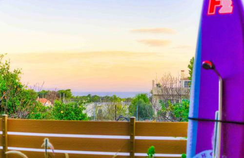 Peach Pine House - Escape Near City, Beach and Athens Airport - Foto 10