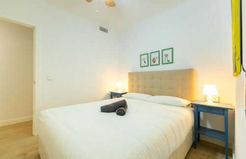 Charming 2 Bedroom Apartment with FREE PARKING close to Torre del Oro by Ocityzen - Foto 32