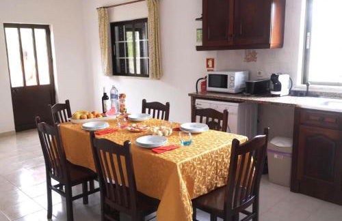 Casa Manuel J. J. M -Alfambras, Aljezur - Quiet Country House - Foto 14