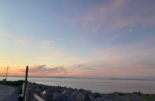 Cosy 2 BR cabin on coast private hot tub ' Driftwood ' - Photo 16