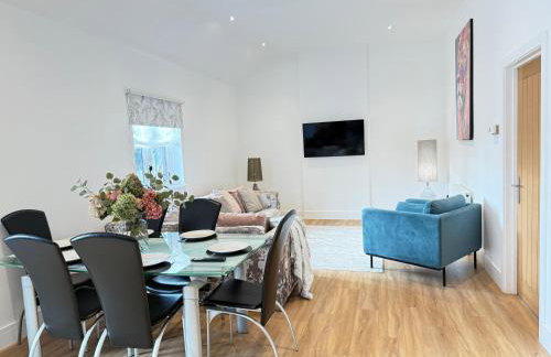 Beautiful 2 Bedroom Barn -Stansted Airport 2 miles - Foto 1