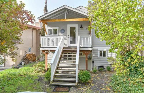 Coastal PNW Home on Swimmable Beach with Hot Tub! - Foto 33