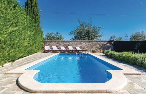 3 Bedroom Beautiful Home In Frkeci - Photo 6