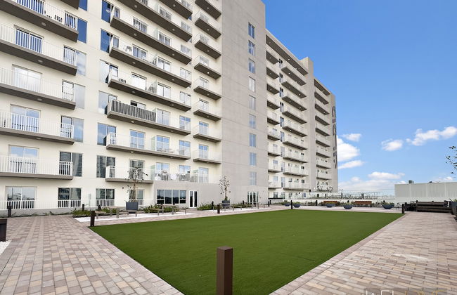 WelHome - Breathtaking View 1BR Apt in Damac Hills 2 - Foto 21