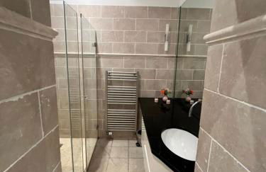 Haven Hotels - Helvetia Suites Düsseldorf City - Foto 12