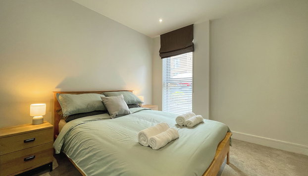 Modern and Sleek 2 Bed Apartment - Foto 3, Habitación