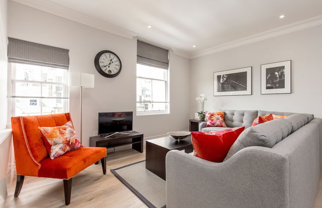 Destiny Scotland Chisholm Hunter Suites - Foto 1