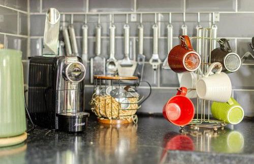 Zipworld Waterfalls Eryri Dogs Welcome 3 Bed sleeps 5 - Foto 12