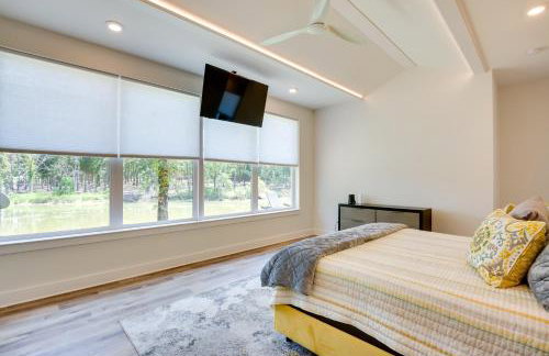 Relax Fireside! Waterfront Malakoff Home with Pool - Foto 13