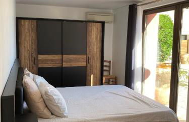 Maison vue mer avec piscine sur la Côte d'Azur - Photo 17