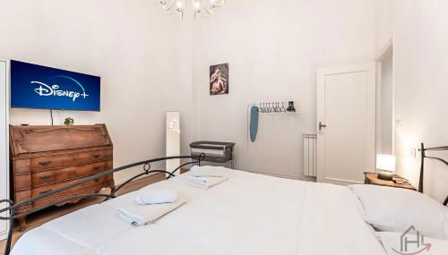 New Modern Apt- Center 10min - Hiper WiFi - A-C - Foto 5, wardrobe