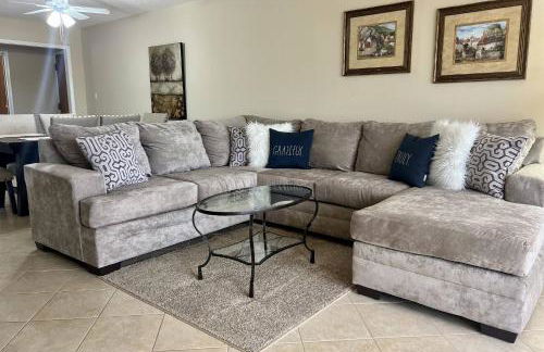 Newly Listed! 20 Percent Off! Golf and Tennis Community Retreat - Foto 19