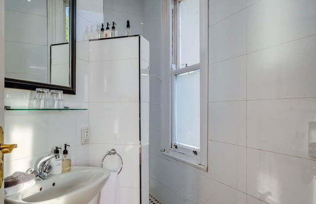 Colonial-style Apartment w Views Pool Area CBT Lodge - Photo 20