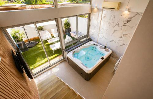 Villa Bono Romantic Suite & Private Jacuzzi - Foto 8