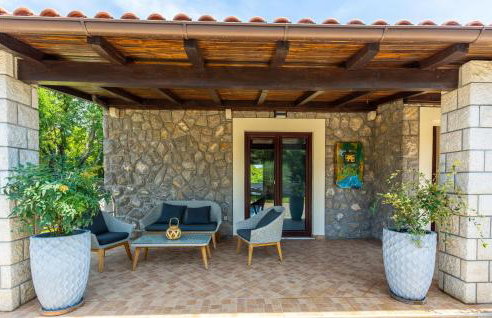 Lovely Home In Lakmartin - Photo 18